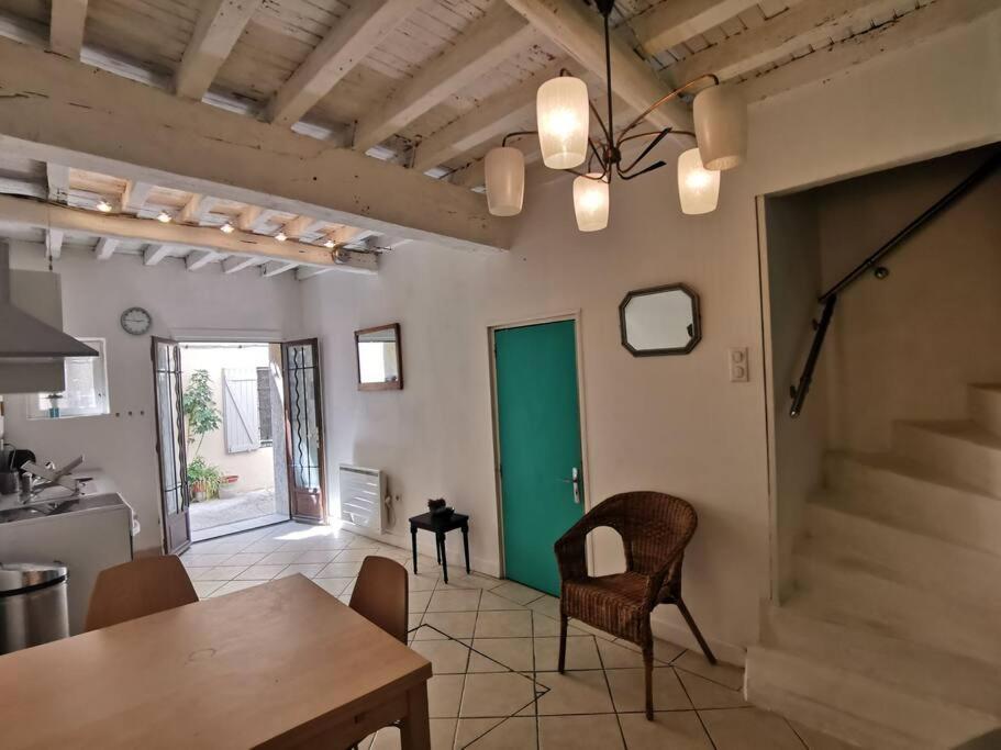 Marmandin Arles Centre Villa Luaran gambar
